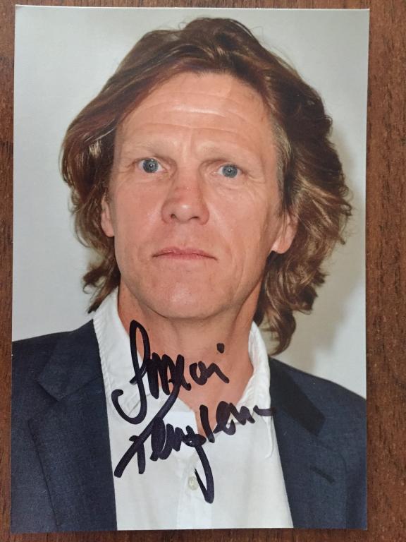 Саймон Темплман автограф на фото