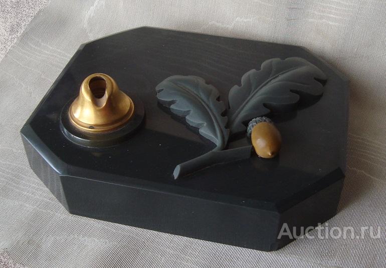 Подставка для авторучки, яшма. СССР, завод "Русские самоцветы", Ленинград, 1950-е гг.
