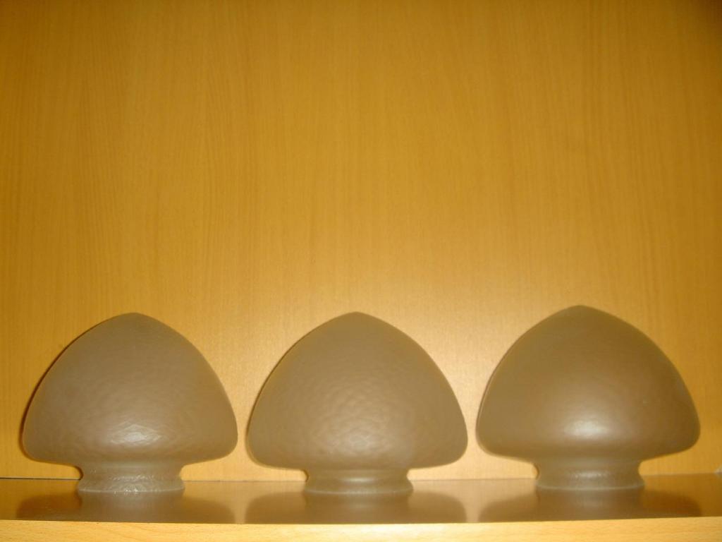 Плафоны для люстры комплектные, старые, 3 шт.(1)