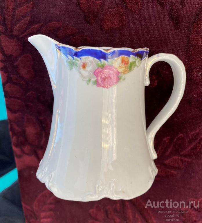 Молочник или Сливочник  Фарфортрест 20-е годы фарфор