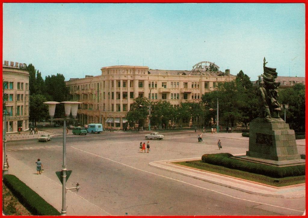 Площадь свободы новороссийск