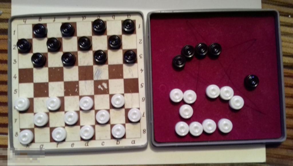 Дорожные шашки СССР. Знак качества. Магнитные. 