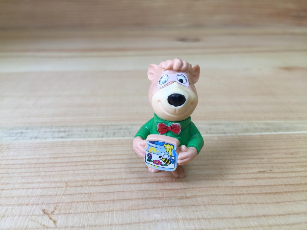 Ferrero. 1990 . Ferrero. . Kinder. Auction.ru . knigochey01. 226911974898964
