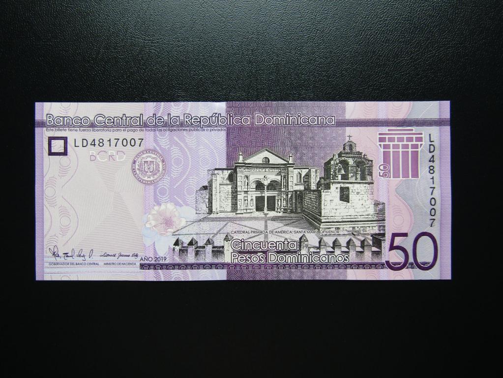 Доминикана - 50 песо 2019г. UNC.