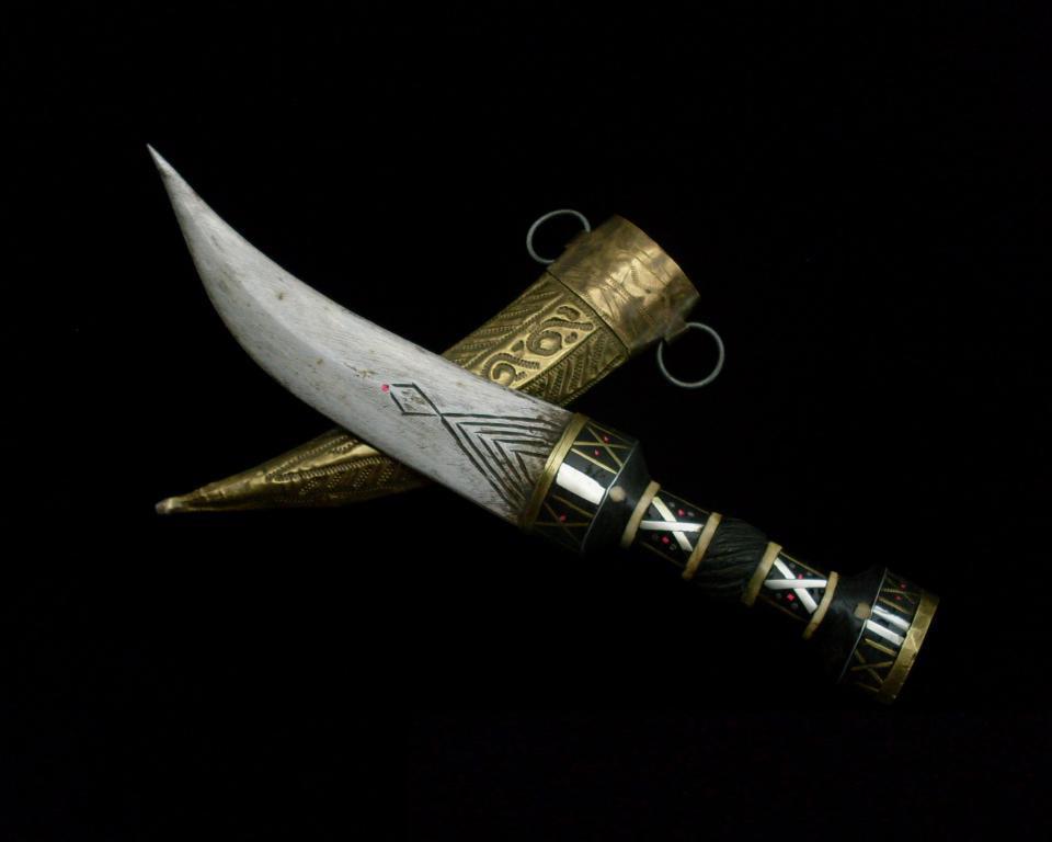 ТРАДИЦИОННЫЙ СИРИЙСКИЙ КИНЖАЛ - ХАНДЖАР В РАБОТЕ конец XIX - начало XX века. - п