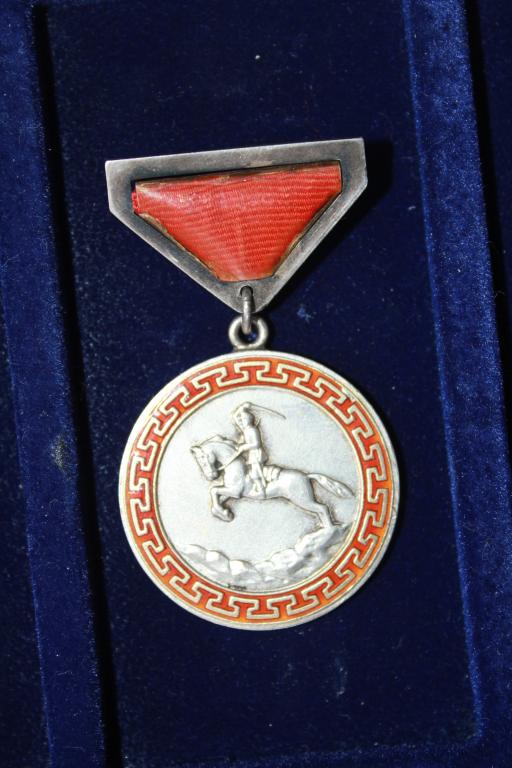 Медаль За боевые заслуги МНР винт №6035 Монголия Серебро Редкая