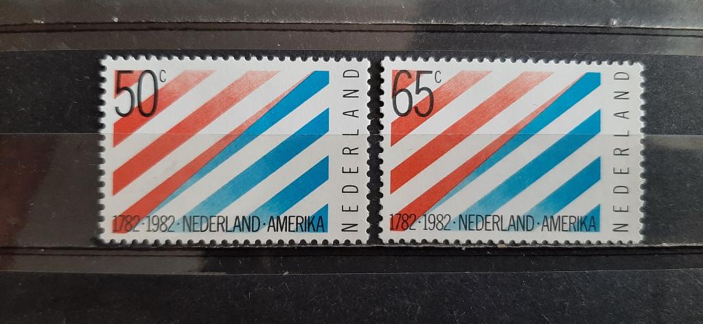 Нидерланды Дипломатические отношения с США флаг 1982 **