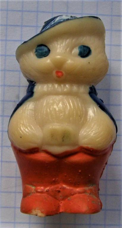 Кот в сапогах. Литая резина. Резиновая игрушка. Игрушка. СССР, Кот. Котик. игрушка СССР.