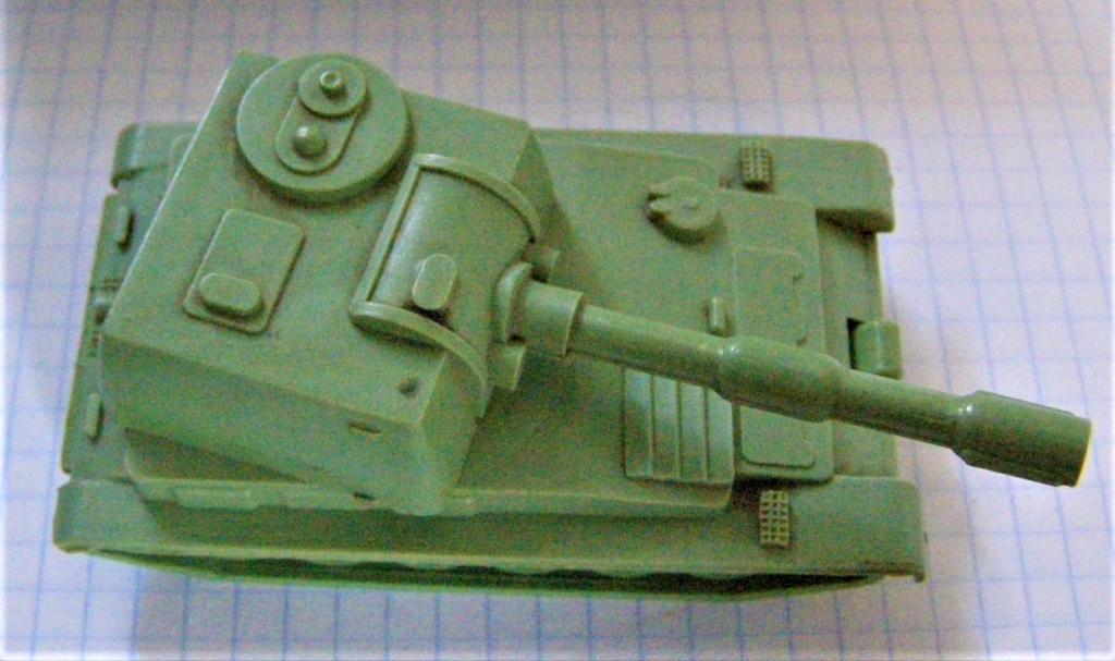 САУ. Самоходная артиллерийская установка. Танк. СУ 100.  Игрушка СССР. Редкая игрушка времен СССР.