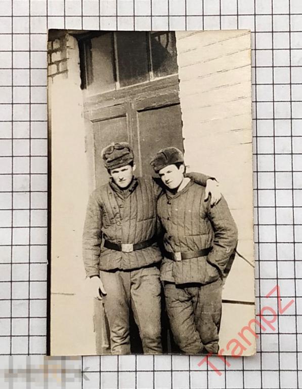 Фотография военнослужащие солдаты, фуфайка ватник форма #33 