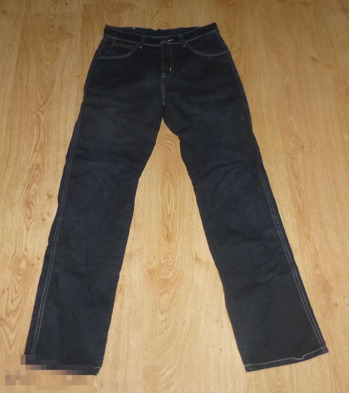 ОСЕНЬ! тонкие джинсы Wrangler на подростка W 30 L 34 (0206) 