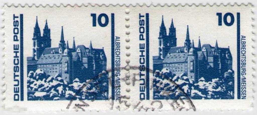 Объединенная Германия (1990 год). Переходный период Ландшафты Архитектура Сцепка из 2 марок 