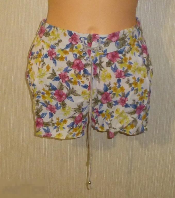 ЛЕТО! легкие шортики на лето TrafalucZara (Индия) р. S (0942) 