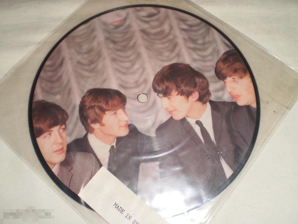 The Beatles ‎– I Want To Hold Your Hand - 7` 45RPM - Sealed 