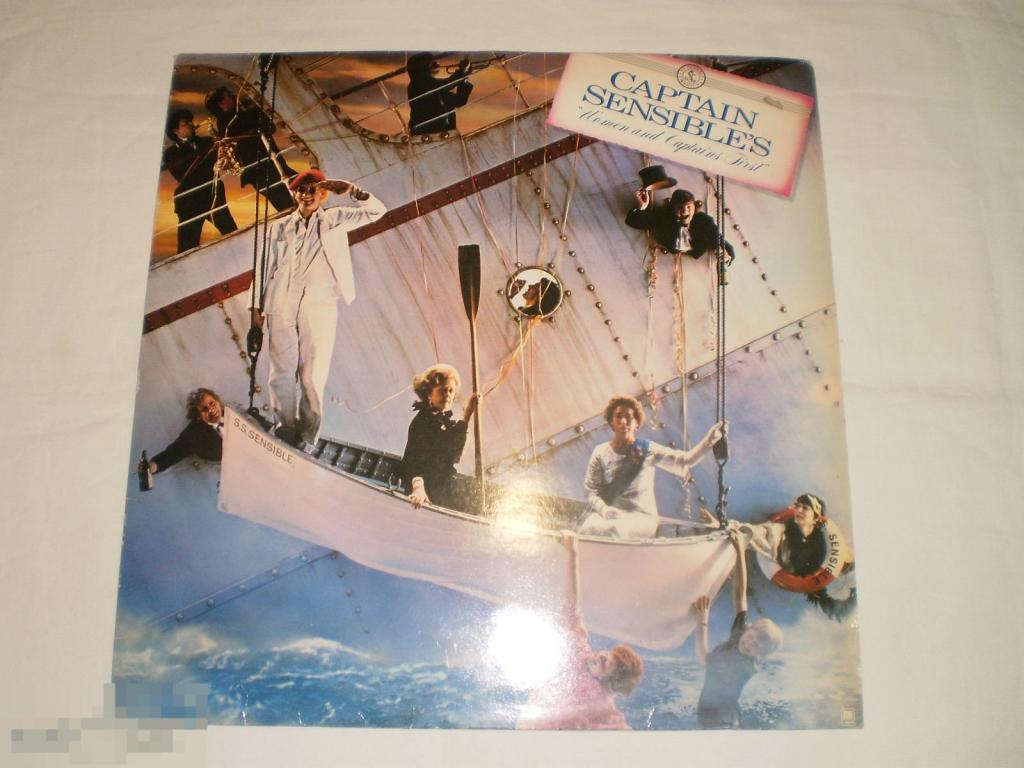 Captain Sensible ‎– Women And Captains First - LP - Europe