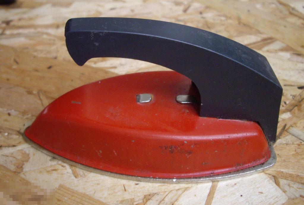 Утюжок утюг маленький манжетный СССР 1970-80е гг дл.117 мм 