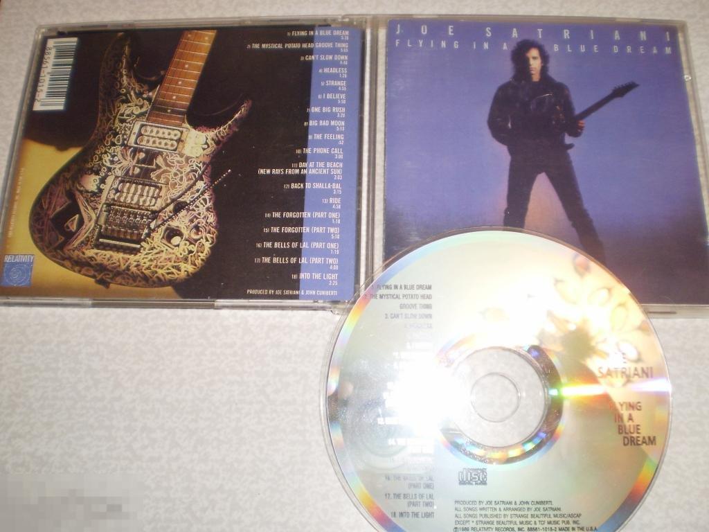 Joe Satriani - Flying In A Blue Dream - CD - RU