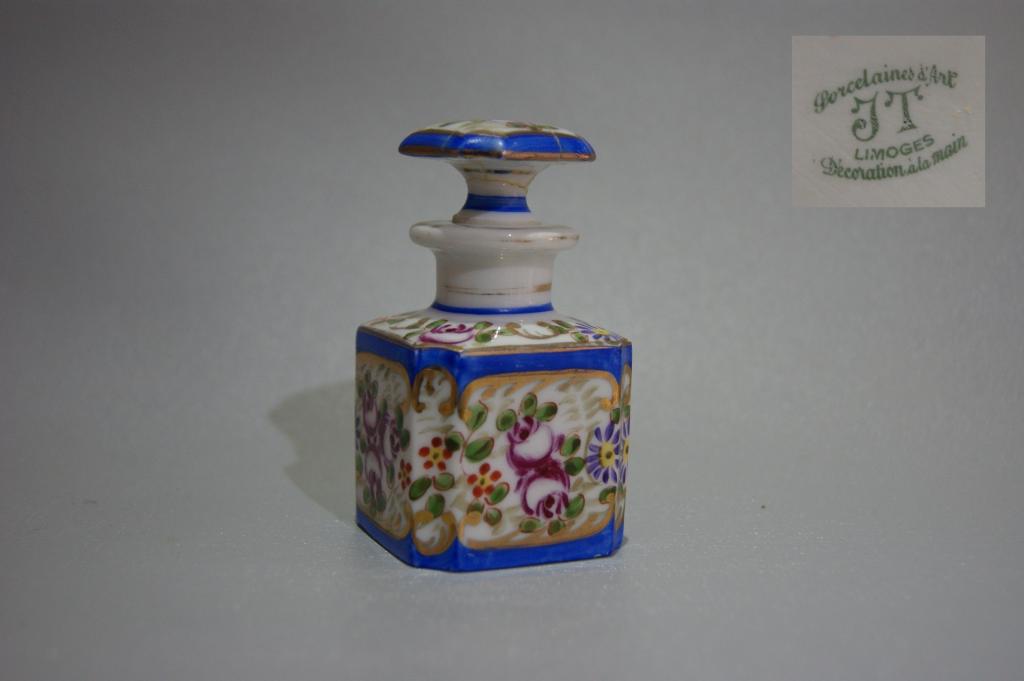 Флаконы для духов  Limoges JT. Франция