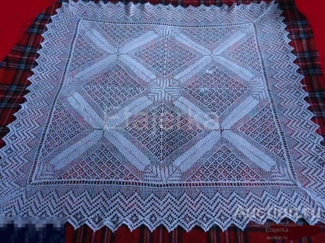 Скатерть  . Накидка . Вязание крючком. Ручная работа.  Винтаж . 