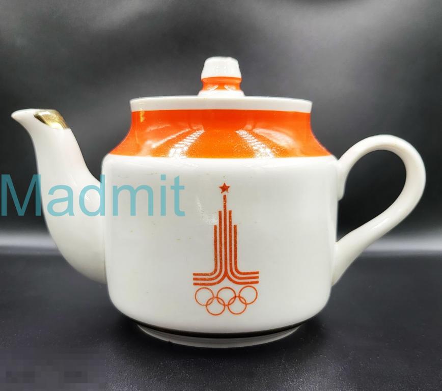 Чайник фарфоровый Олимпиада-80 ОЛИМПИЙСКИЕ ИГРЫ СССР МОСКВА 1980 Вербилки 
