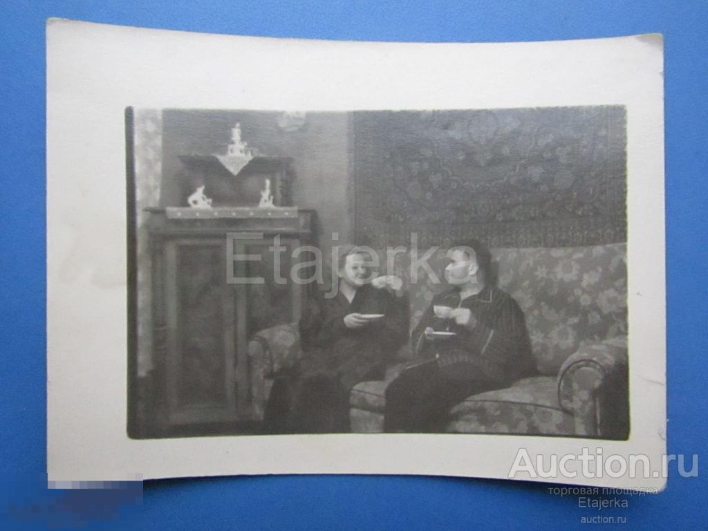 Собрание . Мужчина.  На трибуне. Выступает  . Фото СССР . ( кн ) 