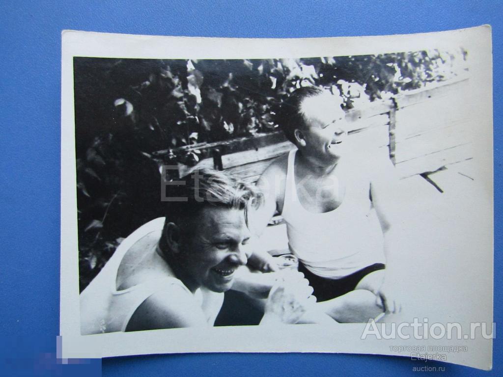 Мужчины. Майка  . Фото СССР ( пчеловод) 