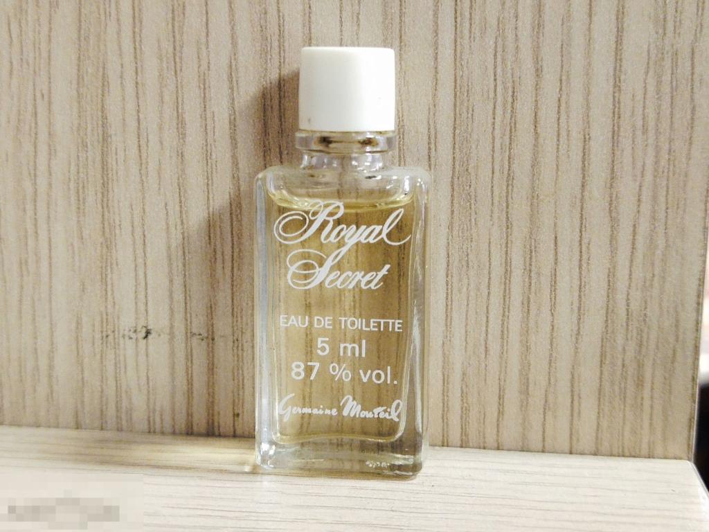 Духи "Royal Secret. Eau De Toilette". Оригинал. Винтаж 
