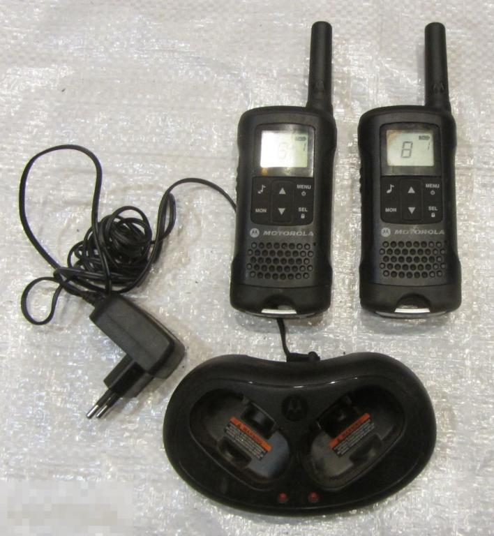Комплект раций walkie talkie Motorola ixtn 4021C 