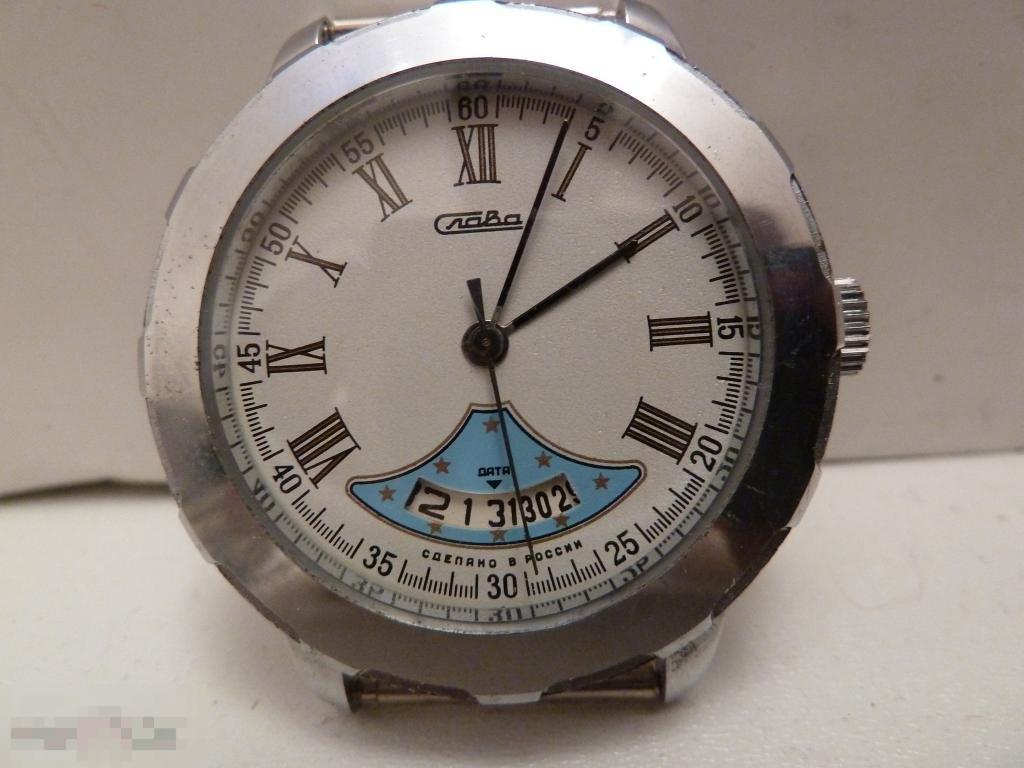 Часы Слава механические с датой НОВЫЕ 