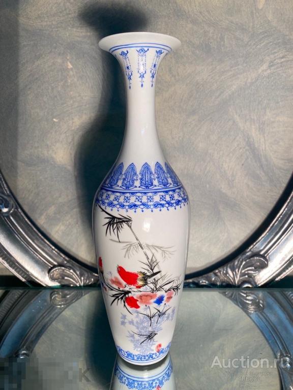 Тоньчайший костяной фарфор. Ваза китайская. Ручная роспись,, Н 26см 