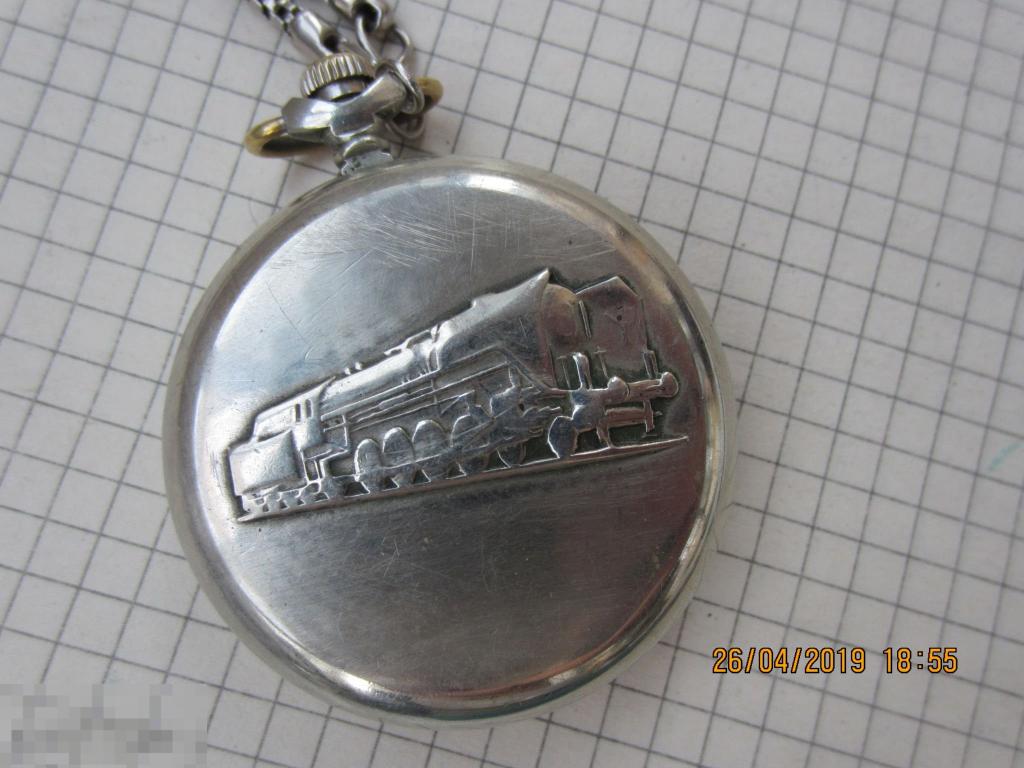 Часы Молния Паровоз ЖД карманные. Мельхиор. СССР