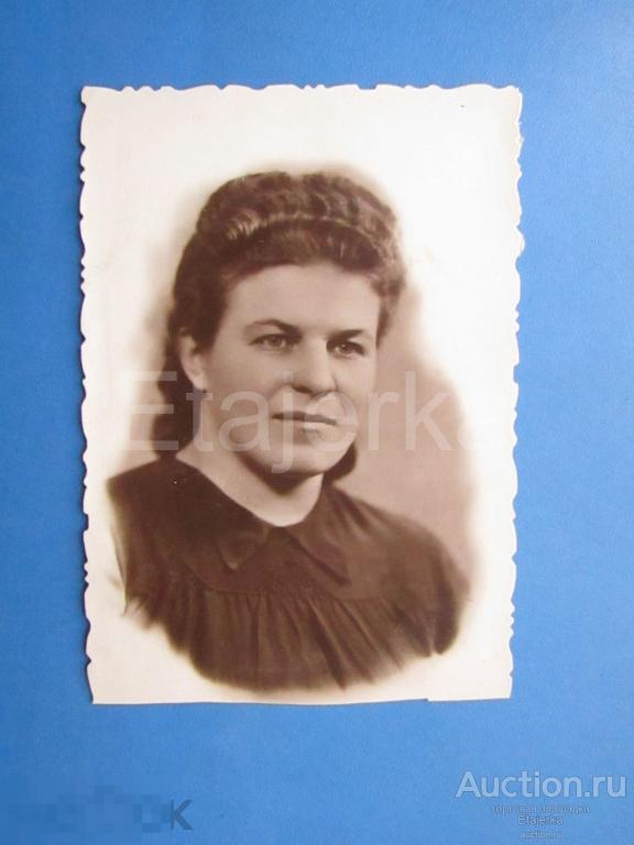 Девушка. 1954 . Прическа.   Мода .    Фото СССР ( 28м) 