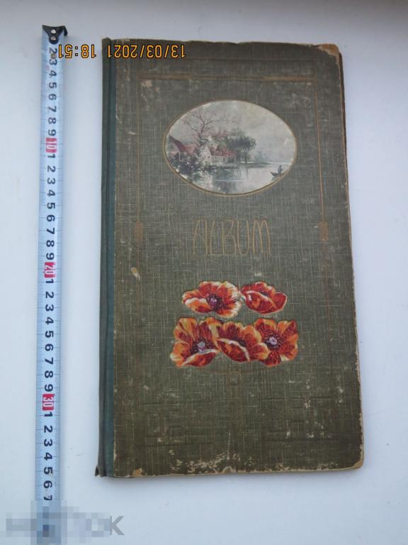 Старинный альбом для открыток или фото 