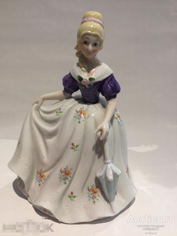 СТАТУЭТКА. ДАМА С ЗОНТИКОМ. АНГЛИЯ. ФАРФОР. БЕСПЛАТНАЯ ДОСТАВКА!!!