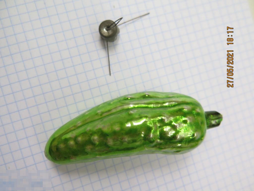 Елочная игрушка ОГУРЕЦ