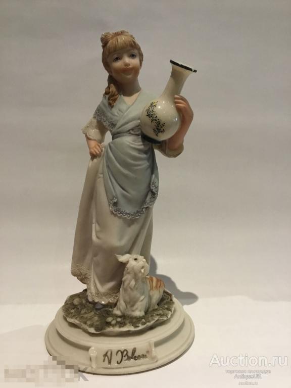 СТАТУЭТКА. A. BELCARI. КАПОДИМОНТЕ. CAPODIMONTE. ФАРФОР. 1987 г. БЕСПЛАТНАЯ ДОСТАВКА 