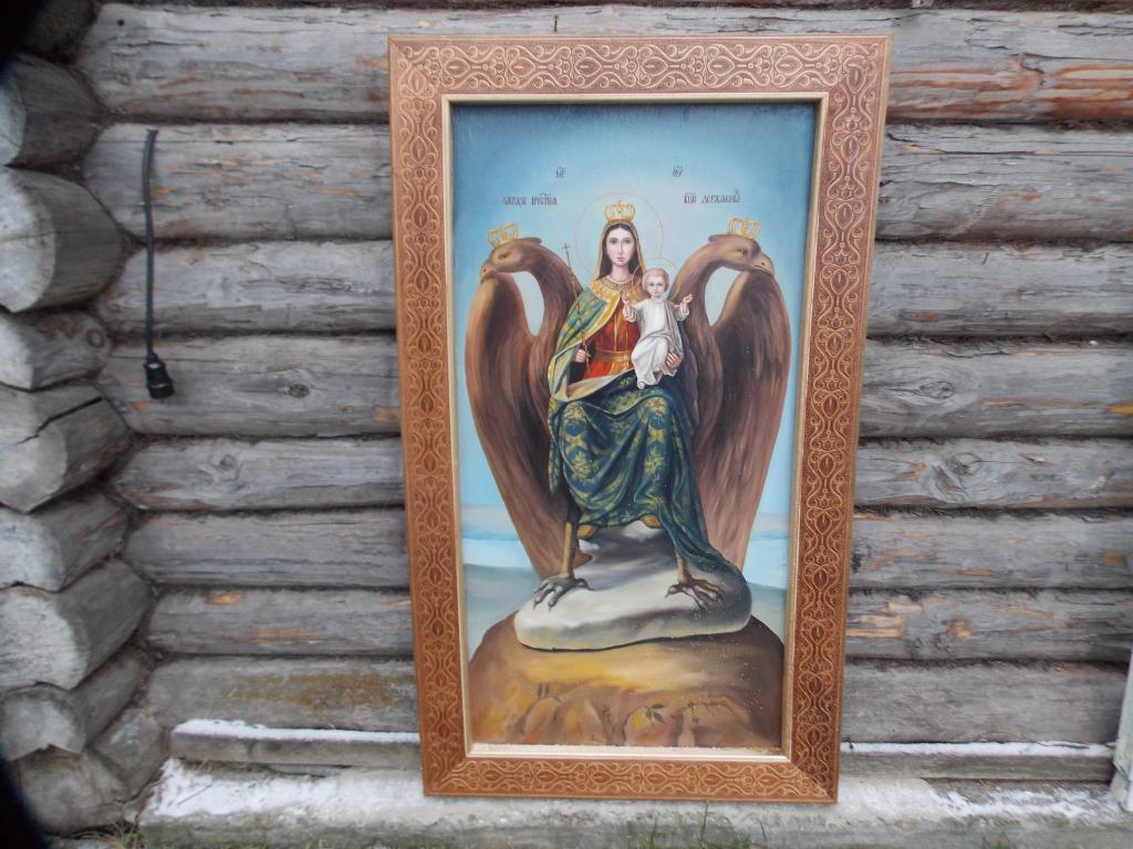 Редкая храмовая икона  - Богородица Державная.