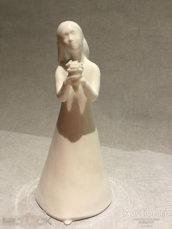СТАТУЭТКА. IMAGES. HAPPY BIRTHDAY. ROYAL DOULTON. БЕСПЛАТНАЯ ДОСТАВКА!!! 