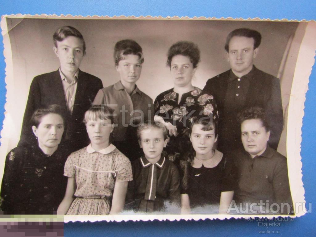 Девочки. Женщины.  Семья . Парень.  Ленинград   . Фото СССР    ( арх . Б) 