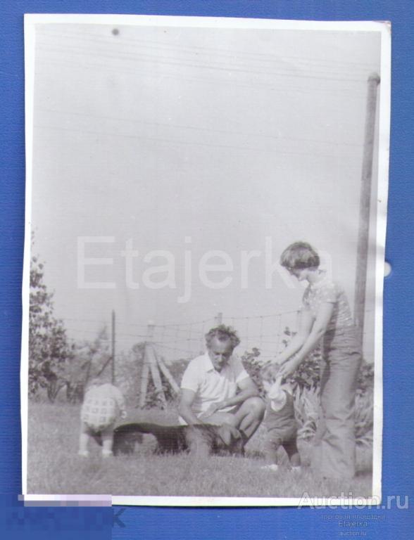 Дети .  Девушка  . Мужчина  . Ленинград.  Фото СССР. ( арх. Королькова) 