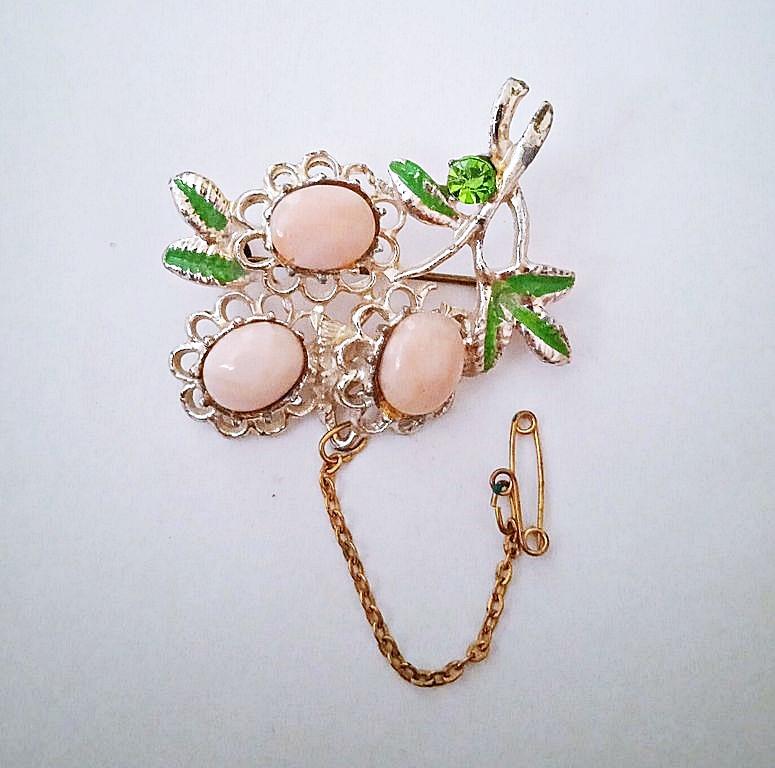 Винтажная "коралловая" Брошь из Англии!