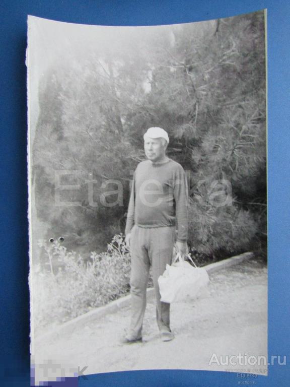 Судак. Мужчина  .  Море .  Дом отдыха   .  1983.  Фото СССР (СЛе) 