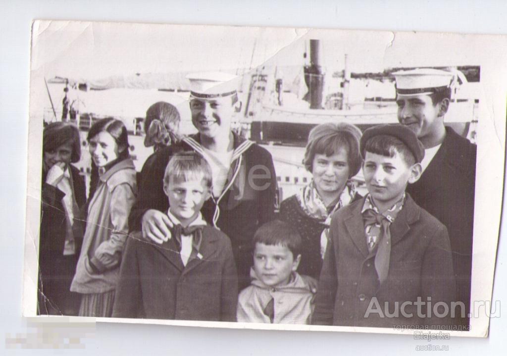 Порт. Моряки.Чили .1968.  Дети. Пионеры. Корабль.  Школьники. Фото СССР. 