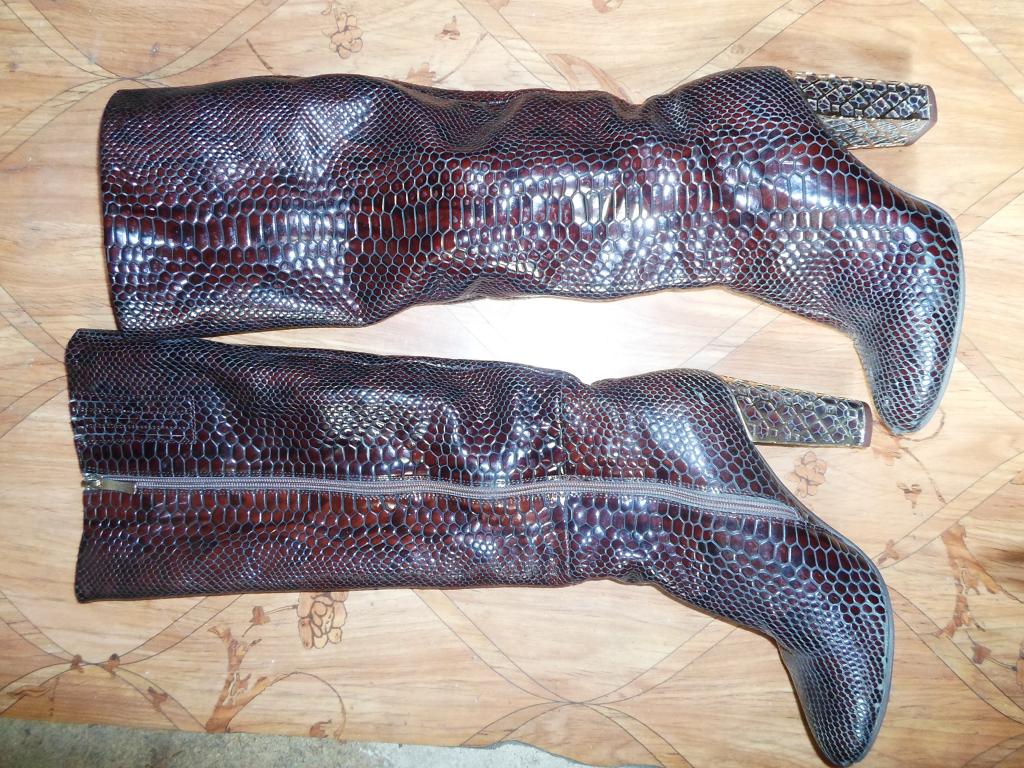 Сапоги женские,демисезон,р.40,б/у HLS