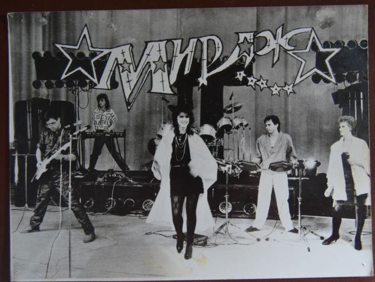 Фото Группа МИРАЖ  1992 год - Наталия Гулькина , Татьяна Овсиенко - Большой размер Самиздат