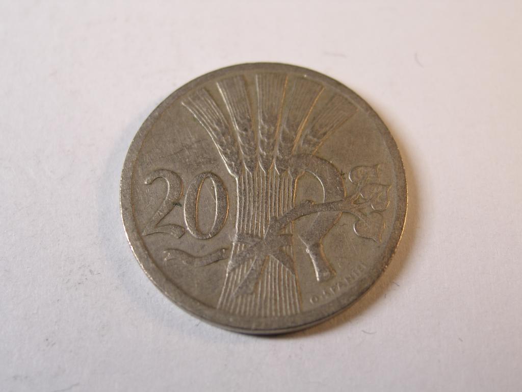 Чехословакия.   20  геллеров.  1927 год.    (2)