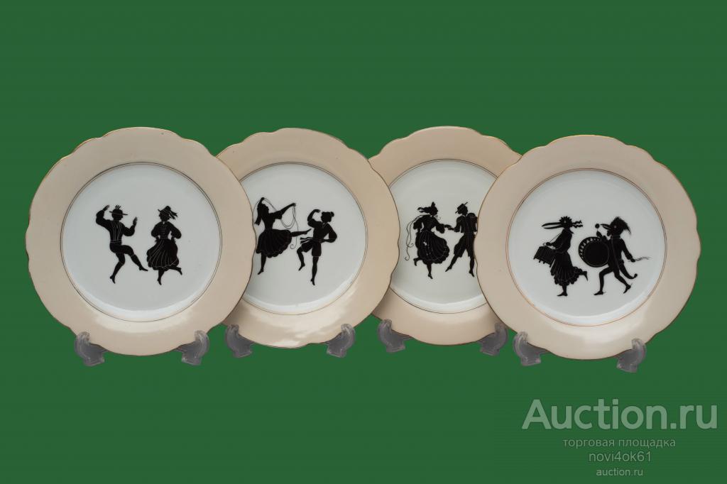 Россия. Частный завод. Корниловы. Бём Е. Настенные тарелки из серии «Карнавал»