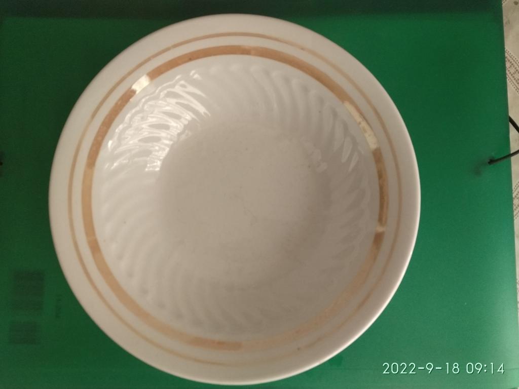 Тарелка глубокая. Октябрьский фарфоро-фаянсовый завод. СССР. Клеймо 1964-1991 гг.