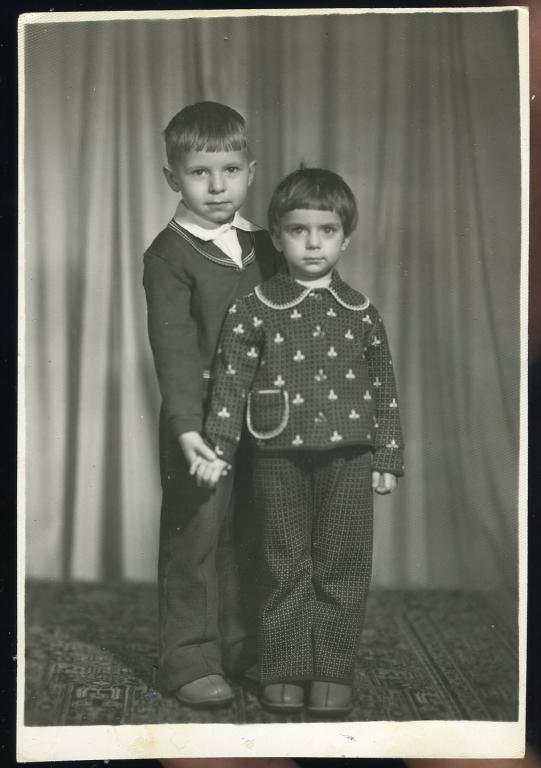 Дети Серёжа и Ира - фото СССР