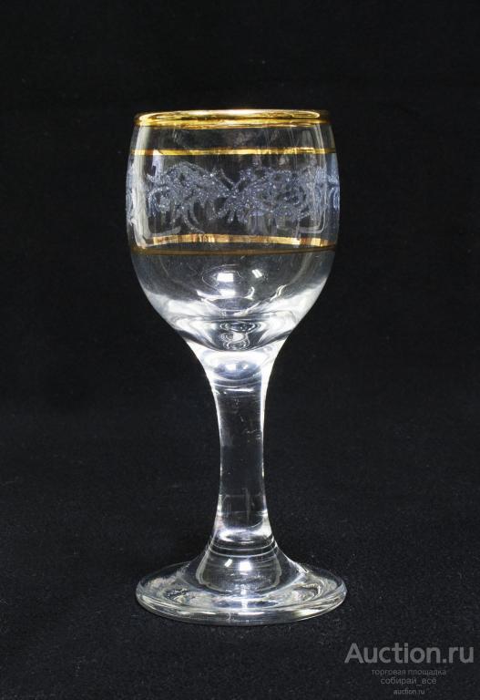 Рюмка на ножке, высота 11,2 см (27)
